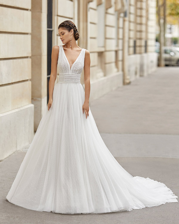O romantismo dos vestidos de noiva com tule