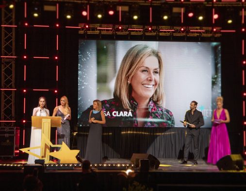 Rosa Clará recognized for her charity work at the Starlite Gala